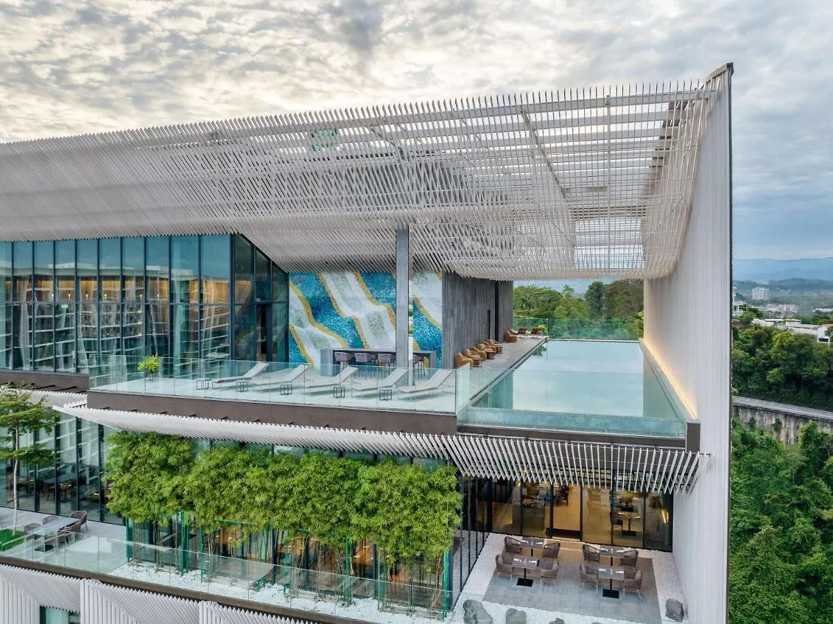 Hyatt Centric Kota Kinabalu Hotel 5*,  Malaysia