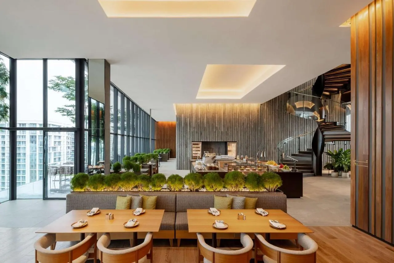 Hyatt Centric Kota Kinabalu Hotel 5*,  Malaysia