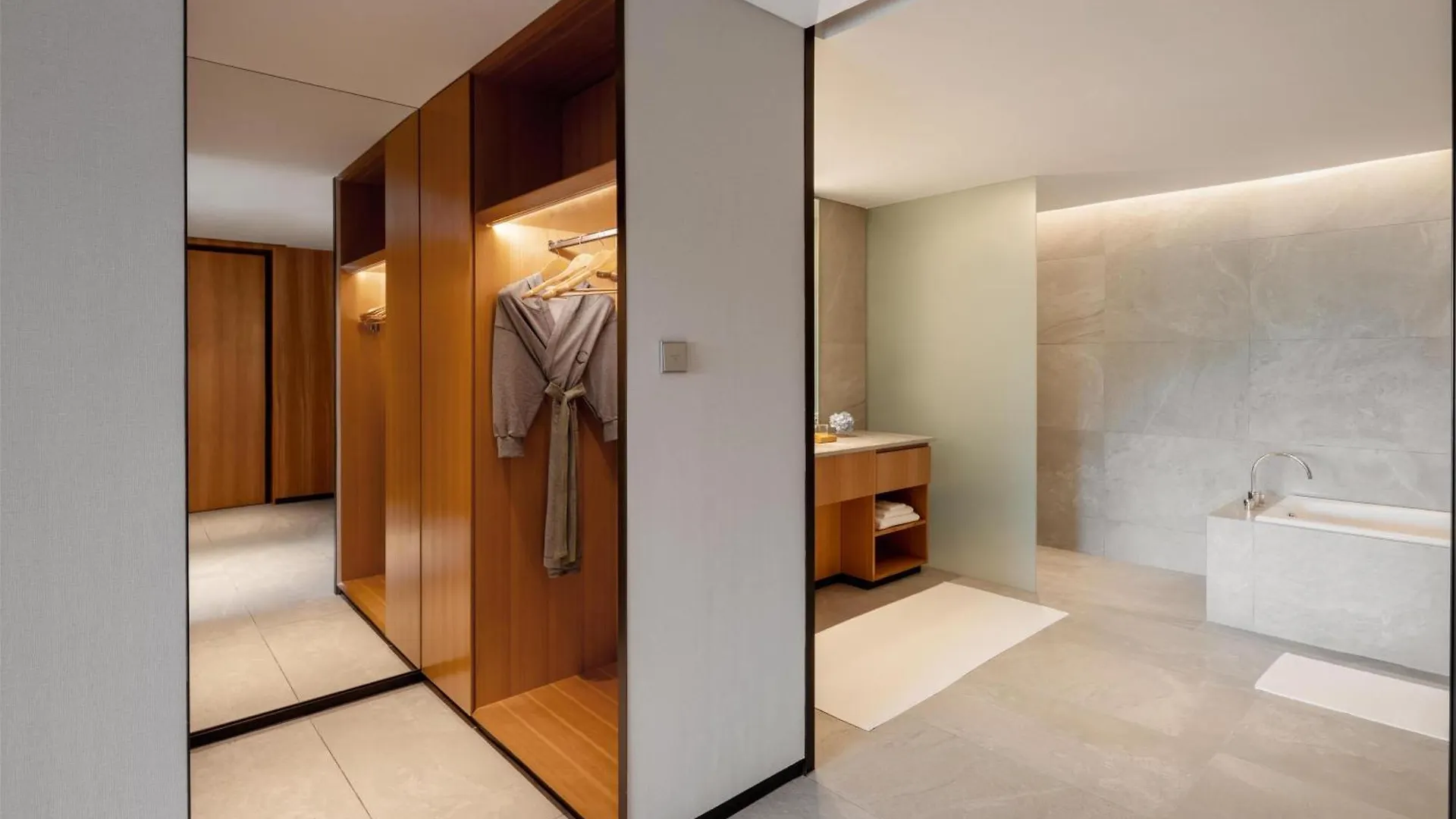 Hyatt Centric Kota Kinabalu Hotel