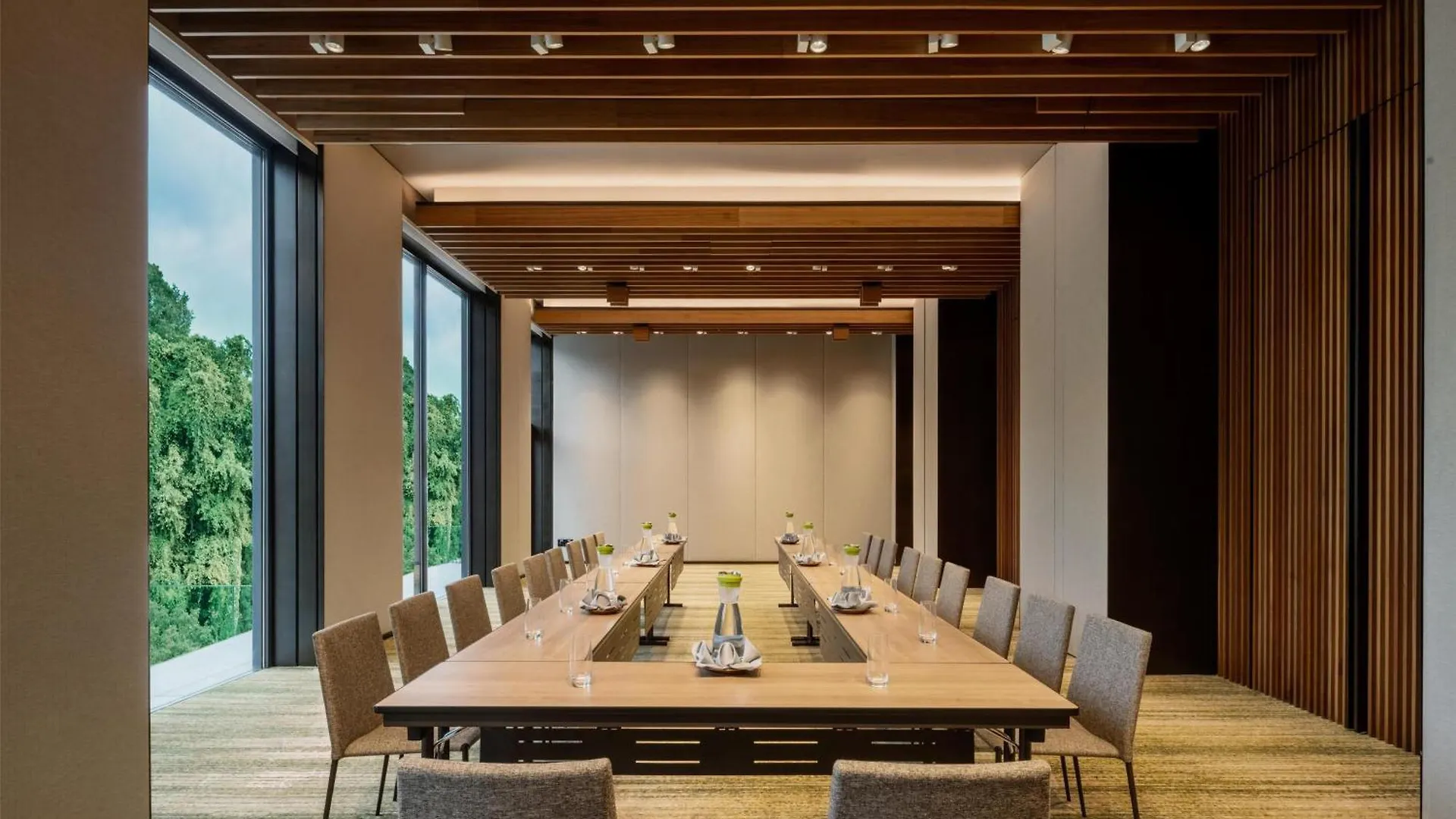 *****  Hyatt Centric Kota Kinabalu Hotel Malaysia