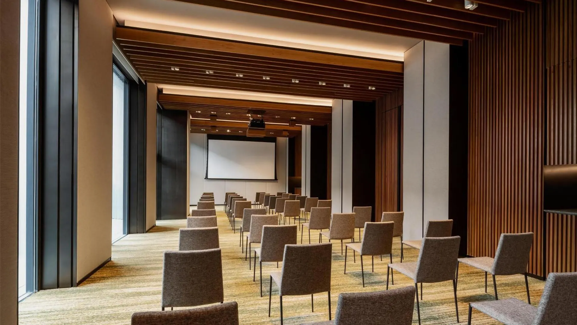Hyatt Centric Kota Kinabalu Hotel