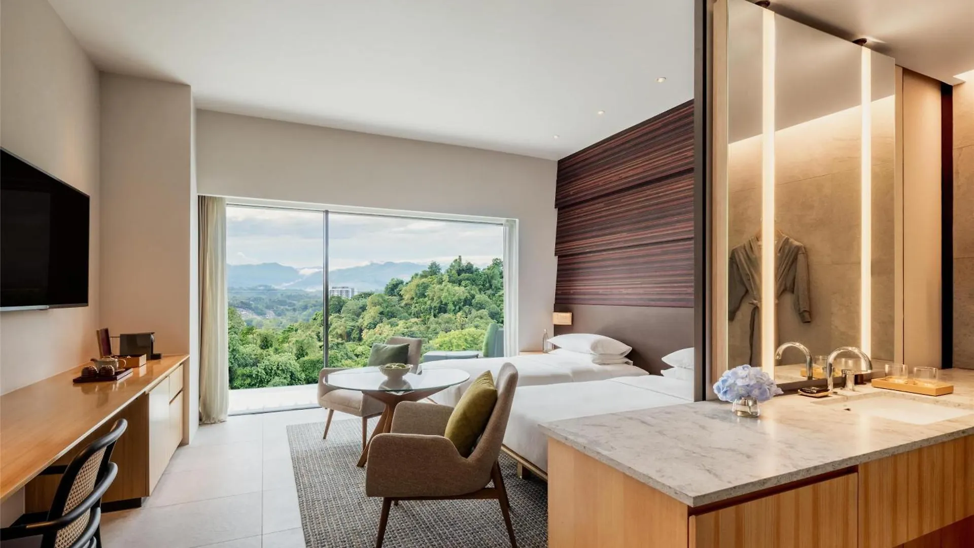 Hyatt Centric Kota Kinabalu Hotel