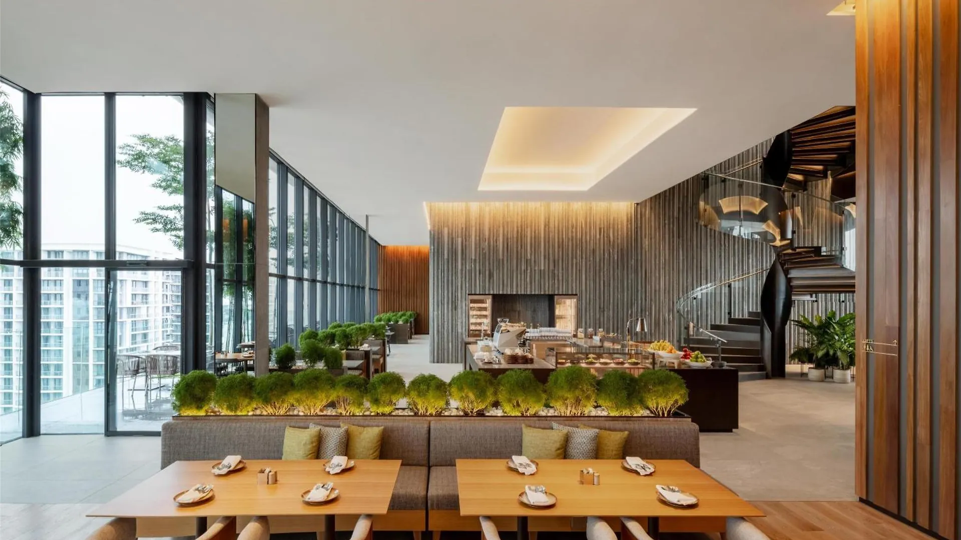 Hyatt Centric Kota Kinabalu Hotel 5*,  Malaysia